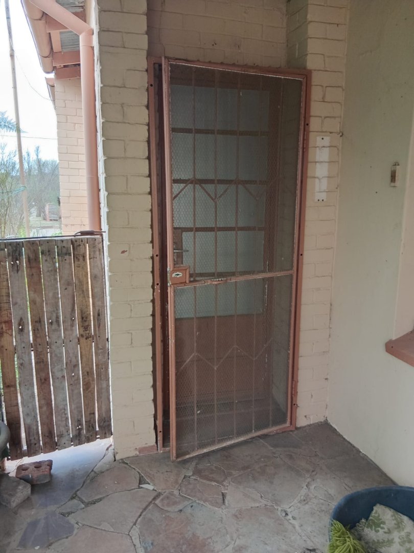 2 Bedroom Property for Sale in Dewetsdorp Free State